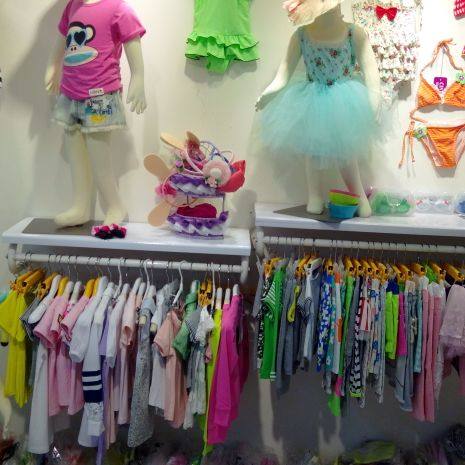 盛翔服装店展示架企业店