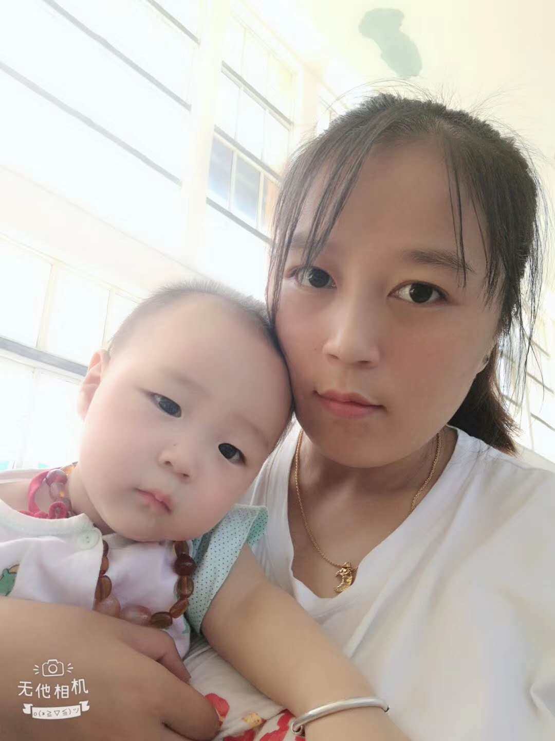 壮壮妈的童装店