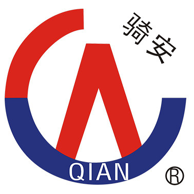 骑安雨衣店