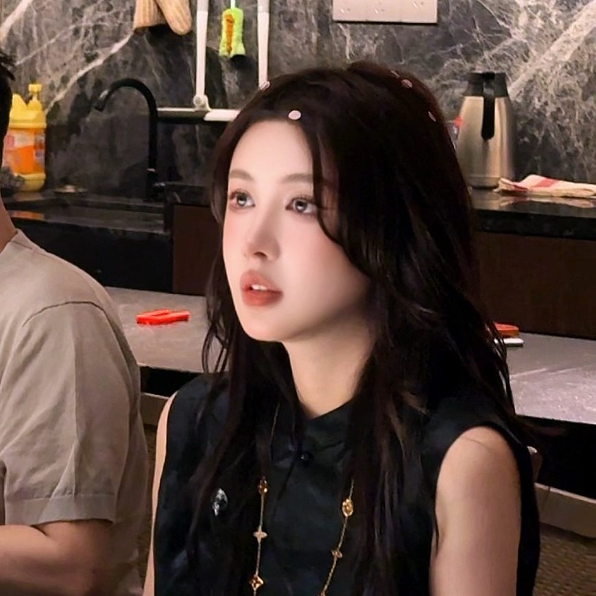 郭彦彤 高端女装
