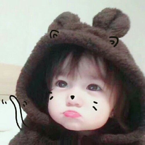爱读书的小女孩
