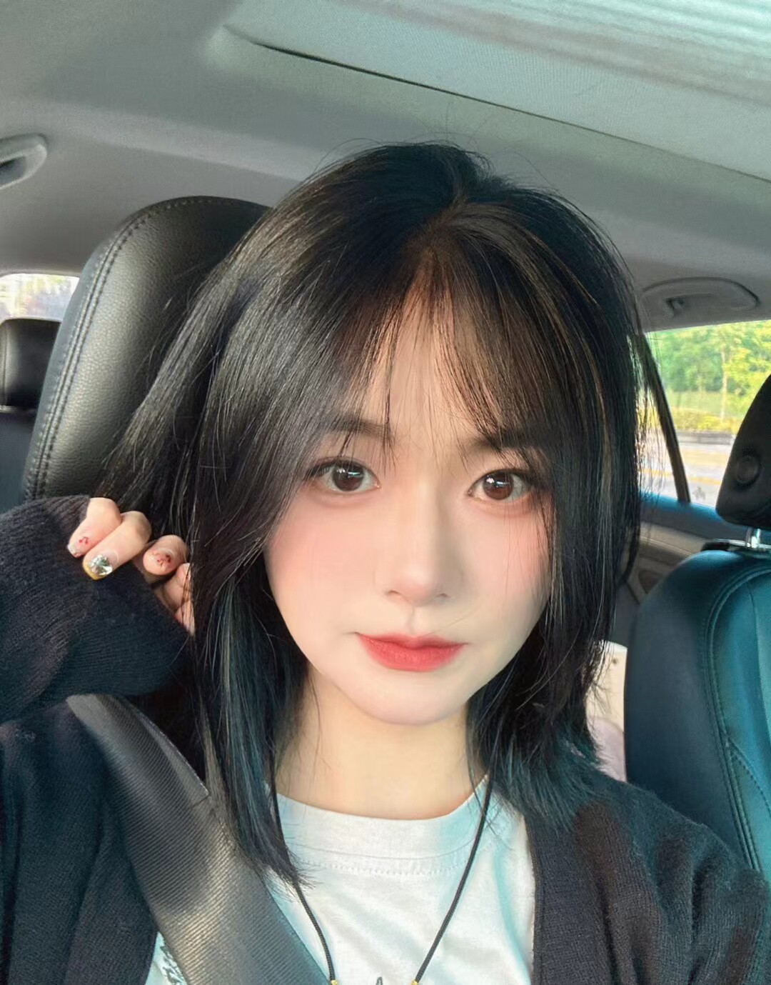 一线品牌五金批发店