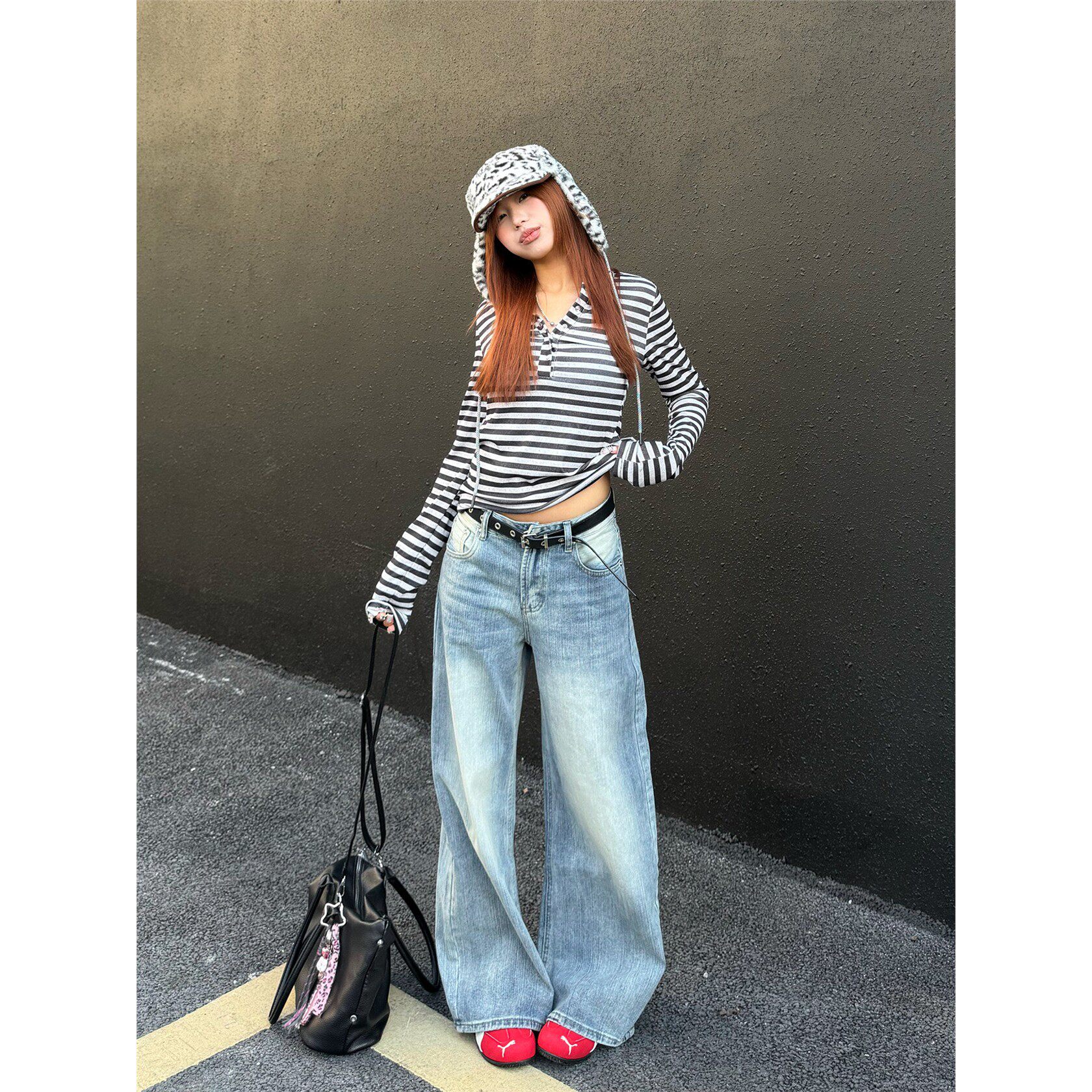 巨龙贸易精品服饰