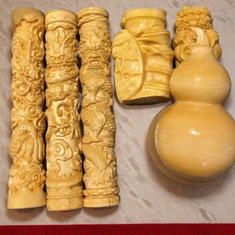居舍木雕盘龙柱雕刻厂