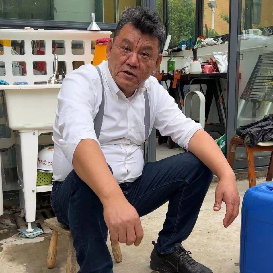 爸爸是木匠 店铺LOGO