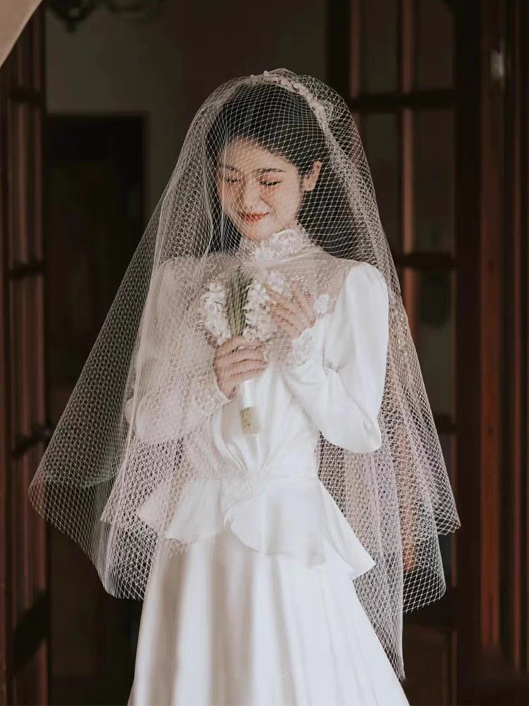 金禧婚纱配饰