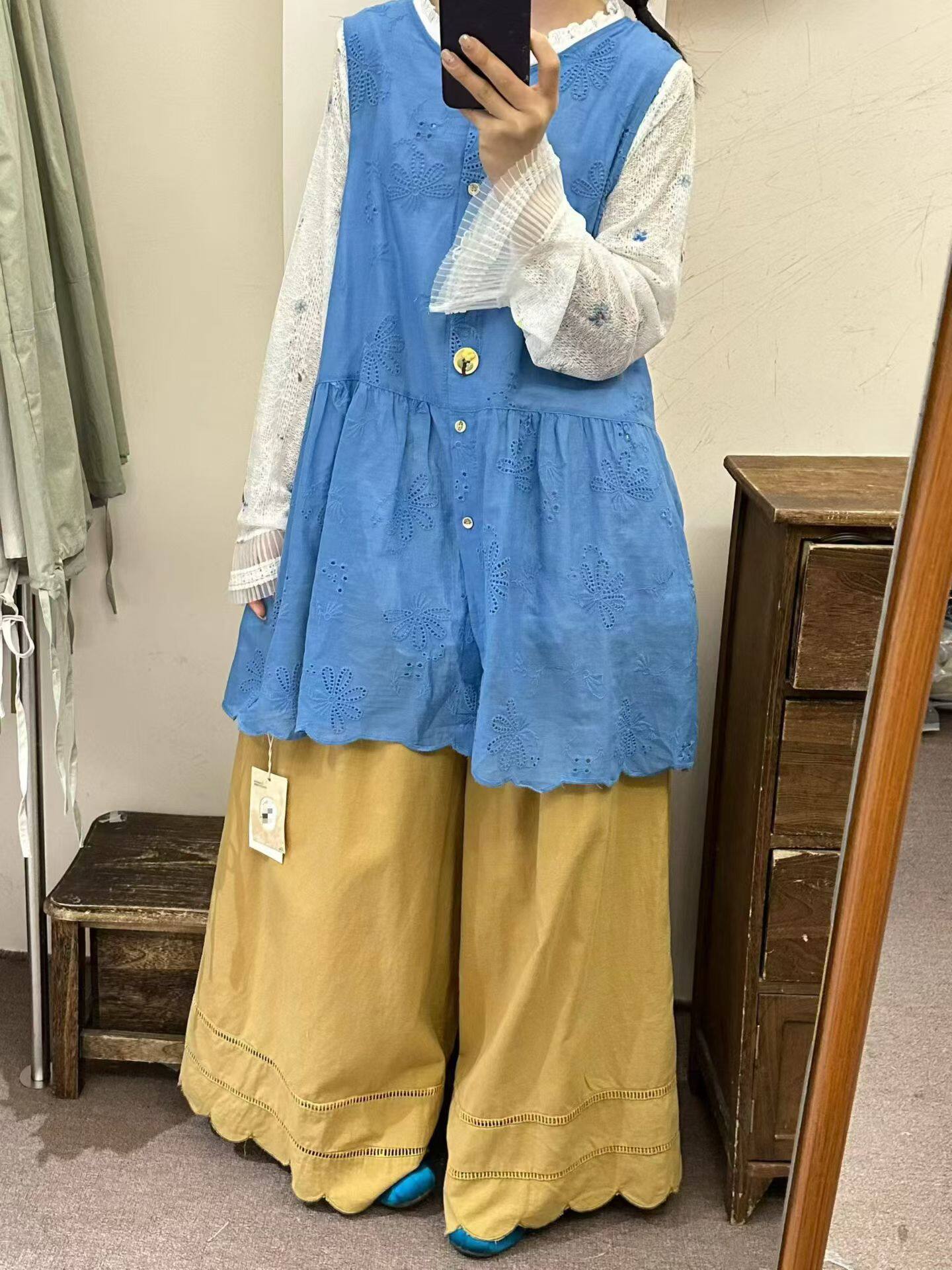 广州本素棉麻女装批发