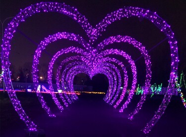 盛光太阳能彩灯串工厂