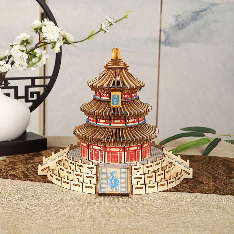 三少模型玩具