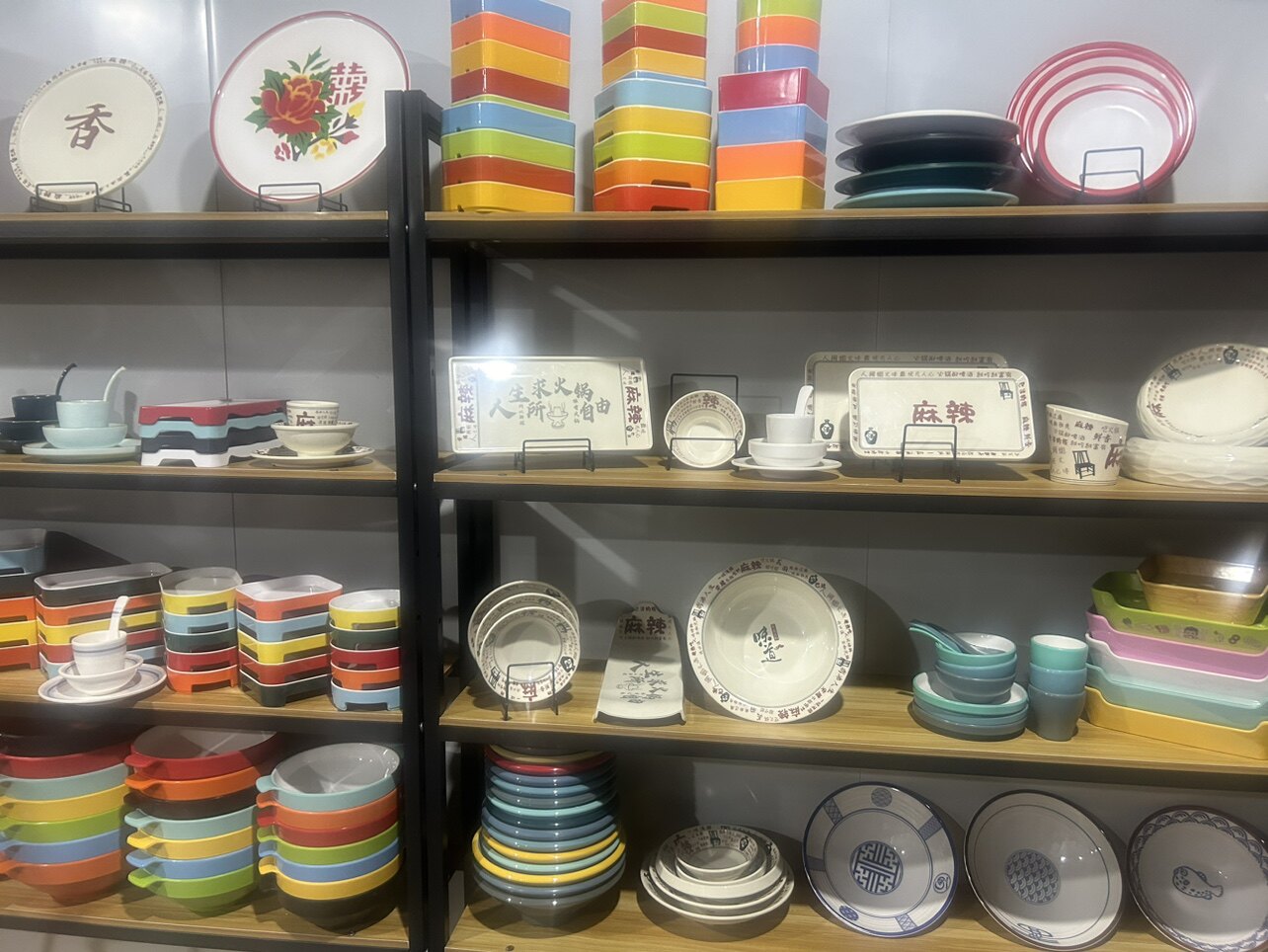 柏业兴密胺餐具厂家