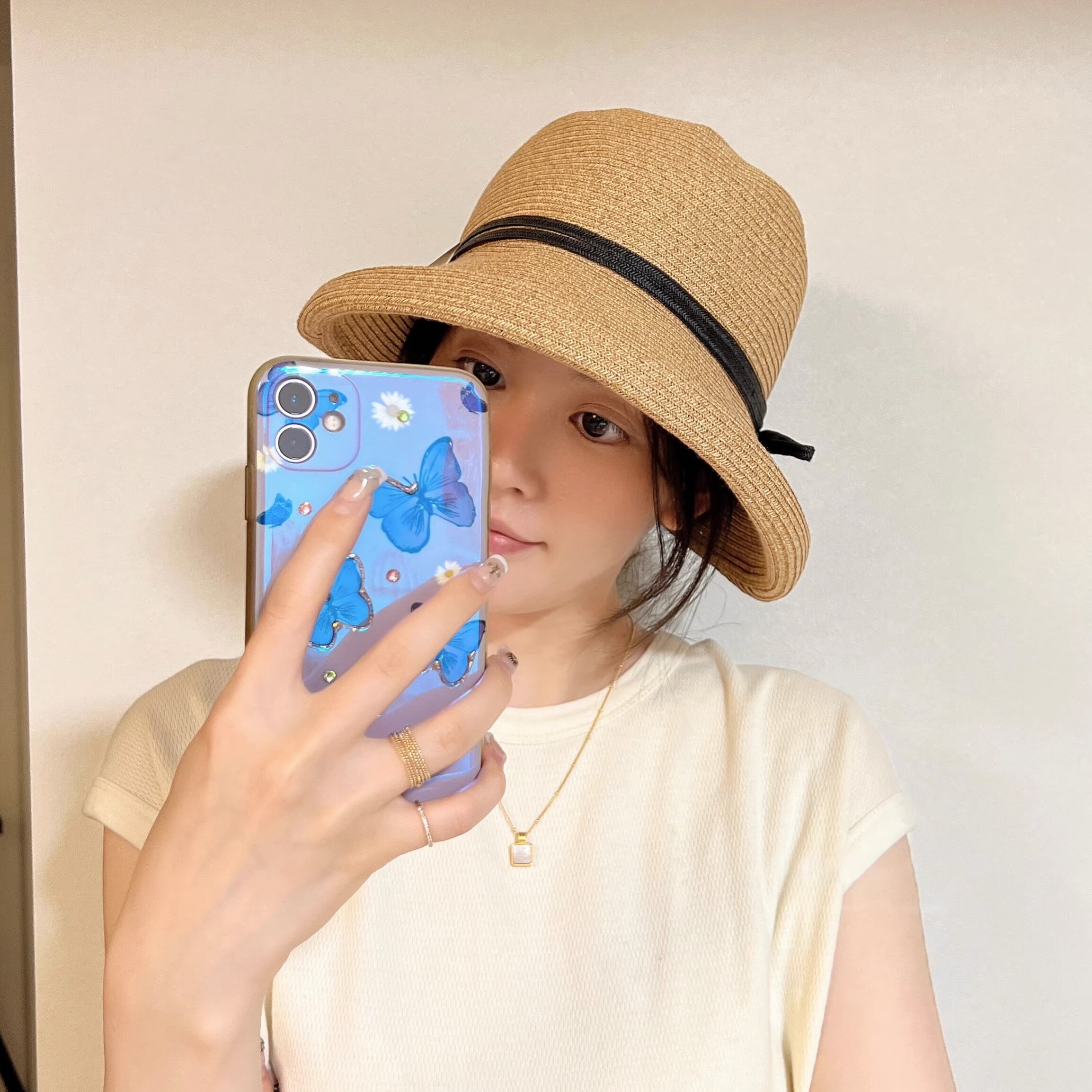 helen kaminski aeae 店铺LOGO