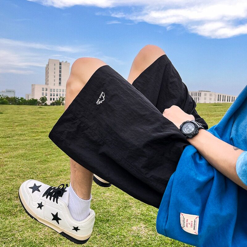 VV37港美 供应链