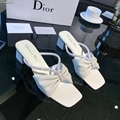 玥玥家女鞋清仓店