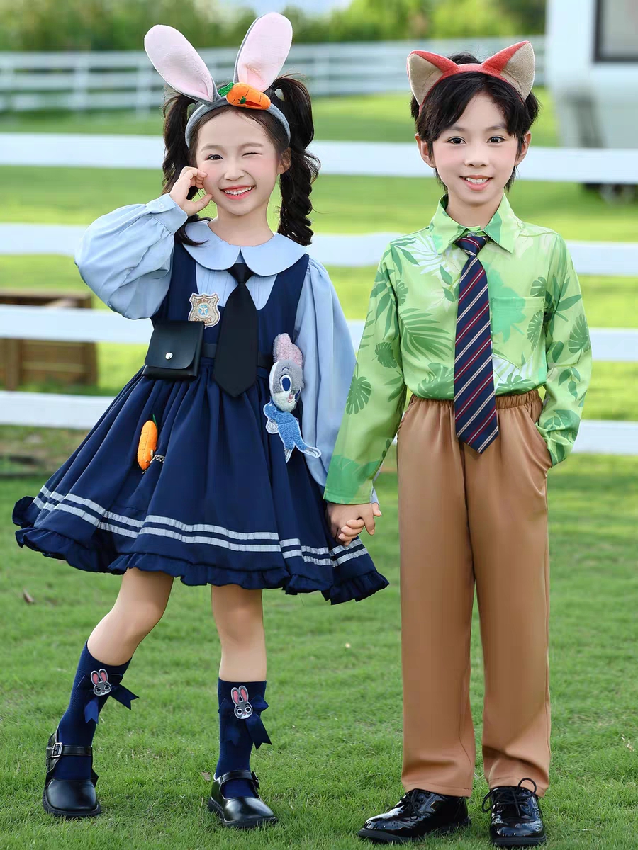 小伊人儿童演出服