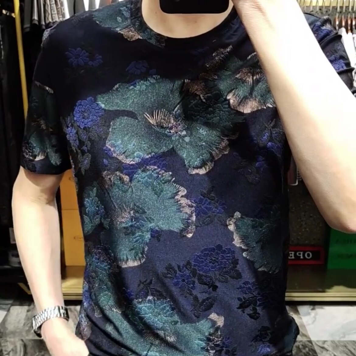 米乐精品服饰