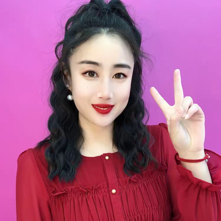衣佳丽人靓装