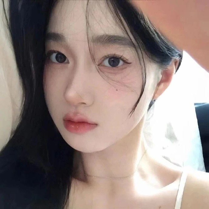 可儿精品服饰