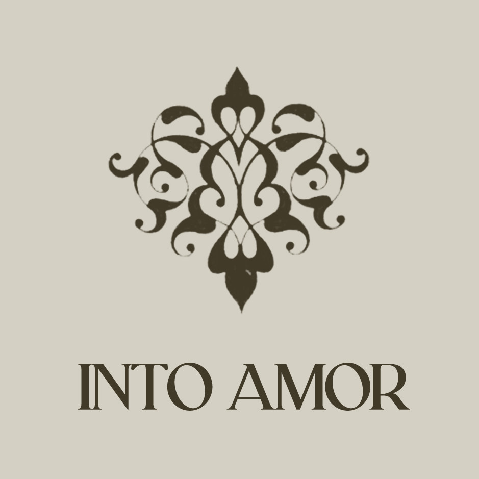 INTO AMOR旗舰店 店铺LOGO