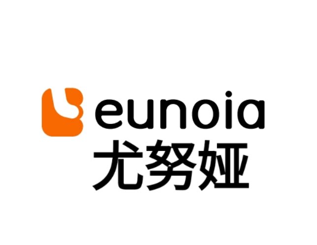 尤 努 娅
