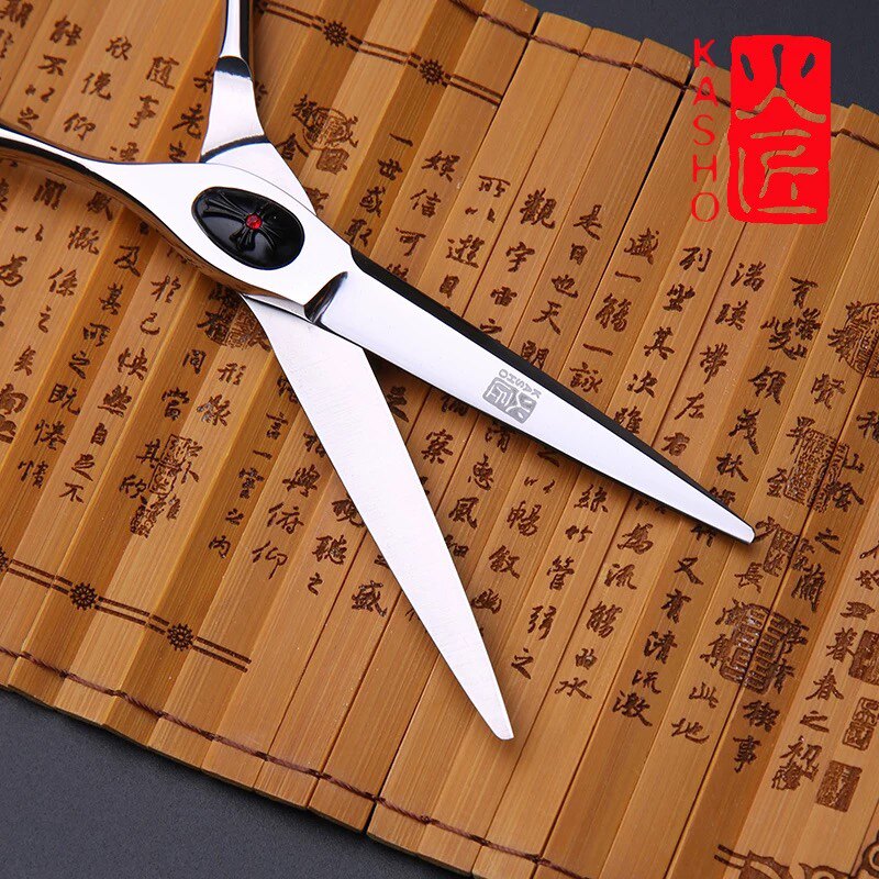 发廊发型师剪刀