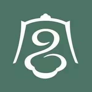 宫佩旗舰店