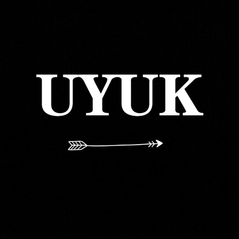 UYUK 服饰
