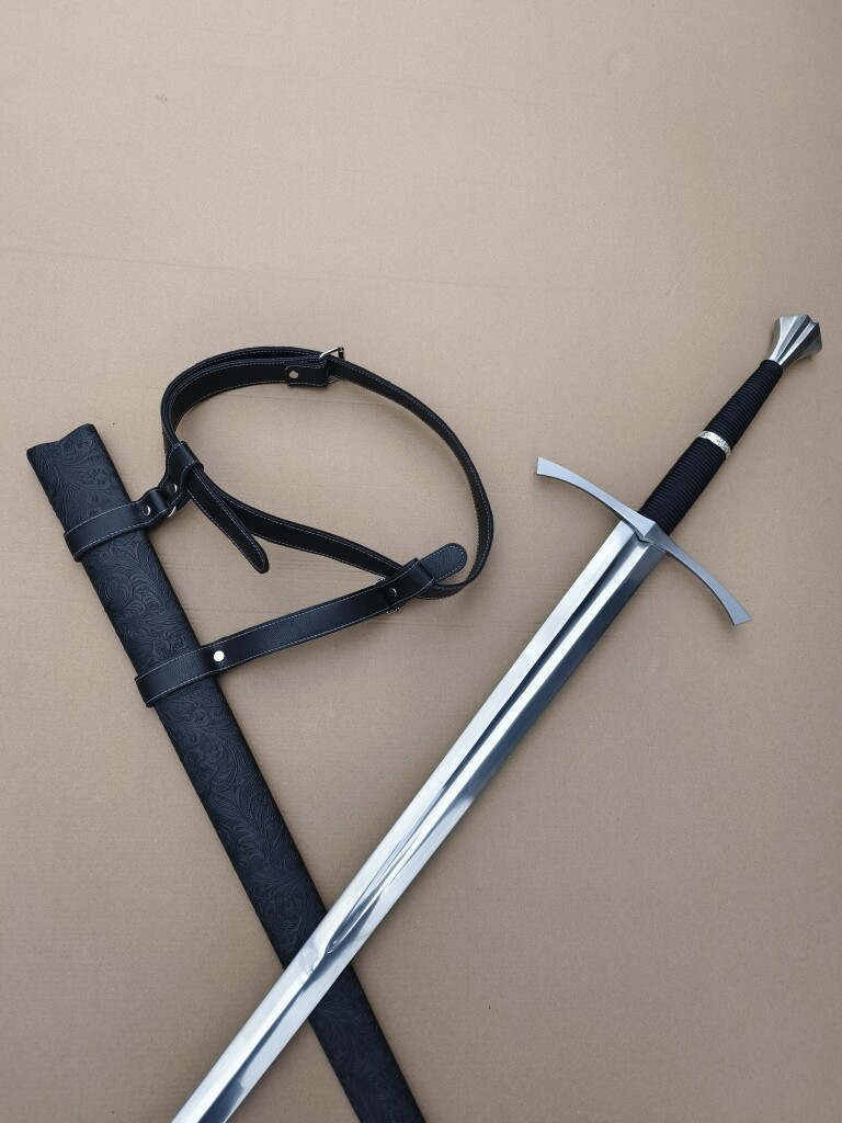 张大男孩兵器铺