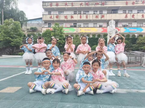 潮童零零后