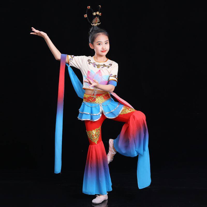 美多多演出服出租