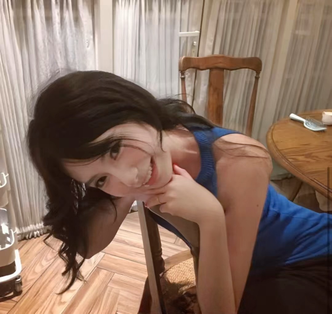 小莉美妆铺114