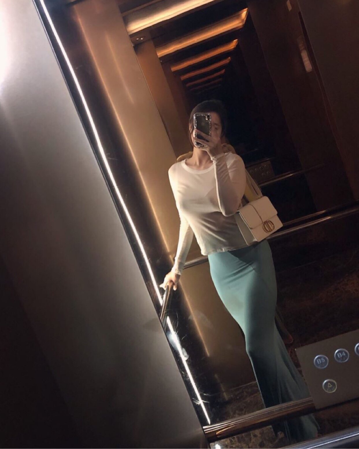 菜小姐定制女装