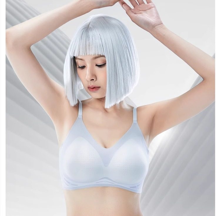 美朵黛高端内衣服饰店