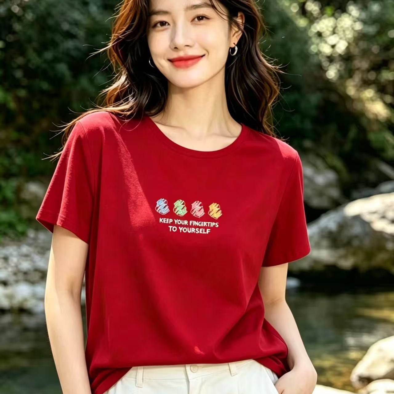 露妍的衣柜 店铺LOGO