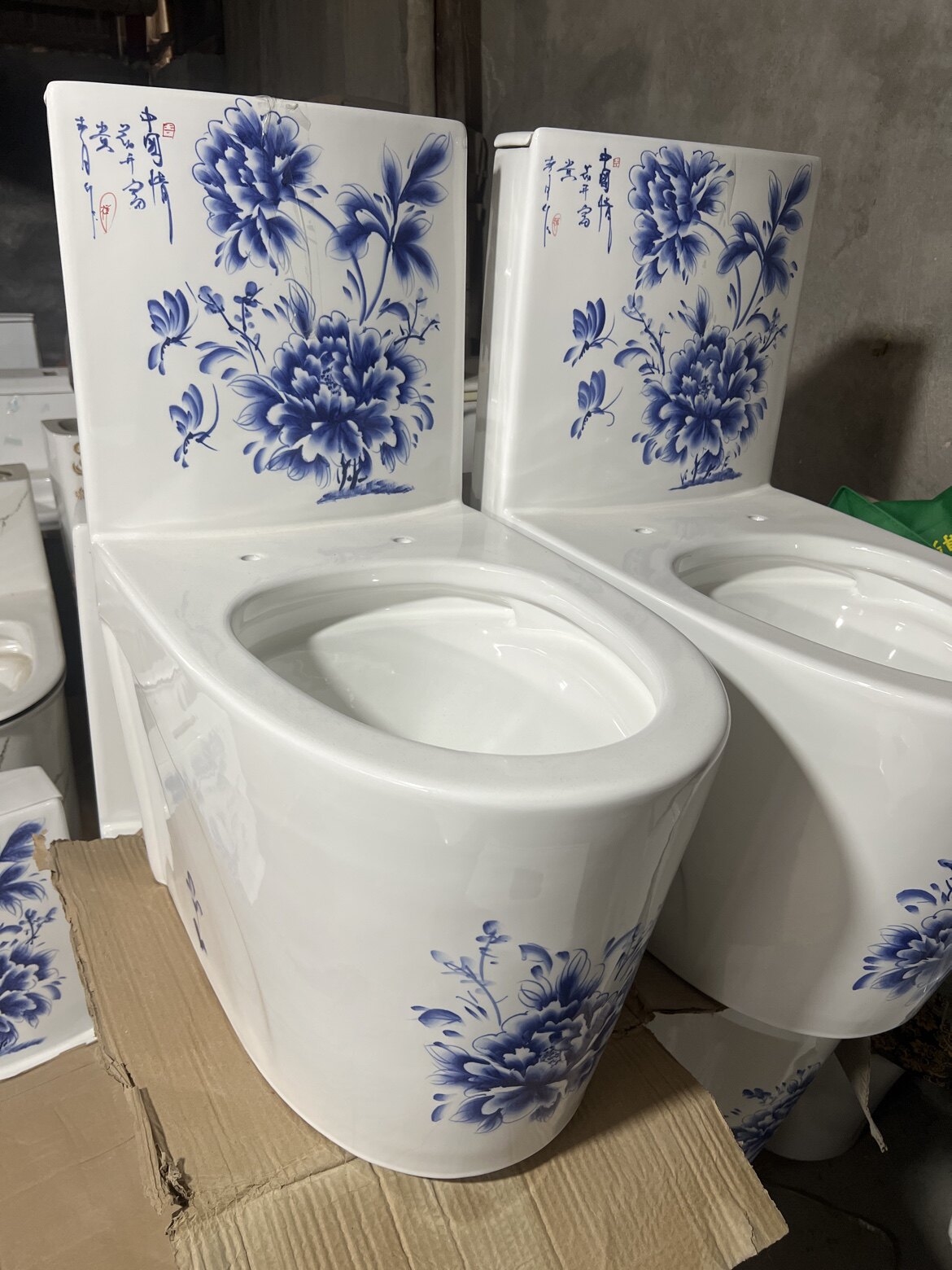广东彩色卫浴直销店
