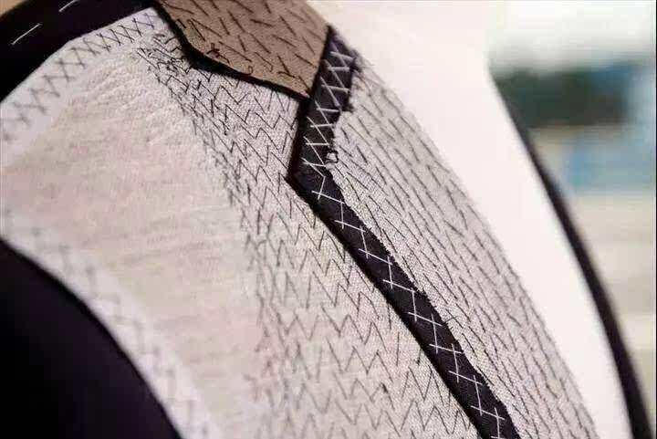 白龙马全麻衬西服定制