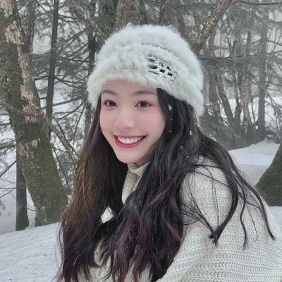 邻家女孩美妆店