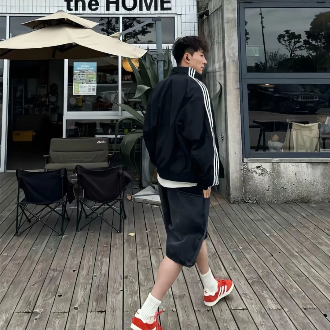 潮人男装工厂店