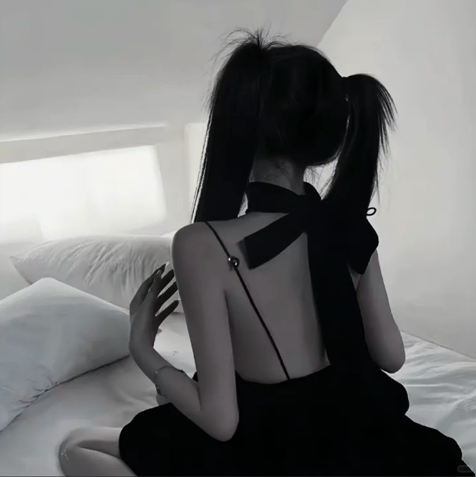 暗黑系小魔女