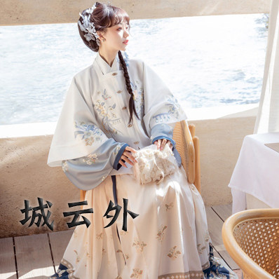 城云外汉服