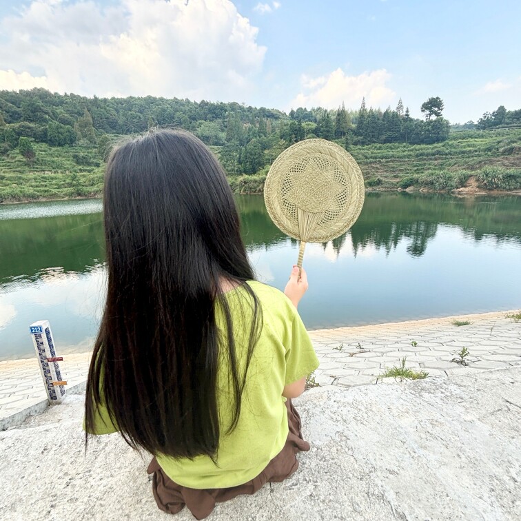 梧桐手工草编
