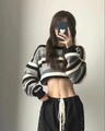 夏诗妍 纤雅谜总仓