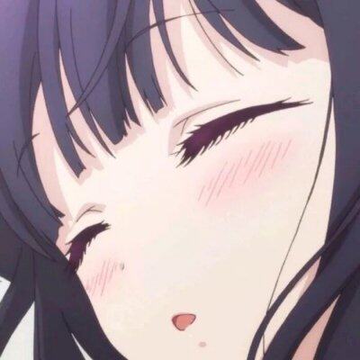 小莓莓江上客