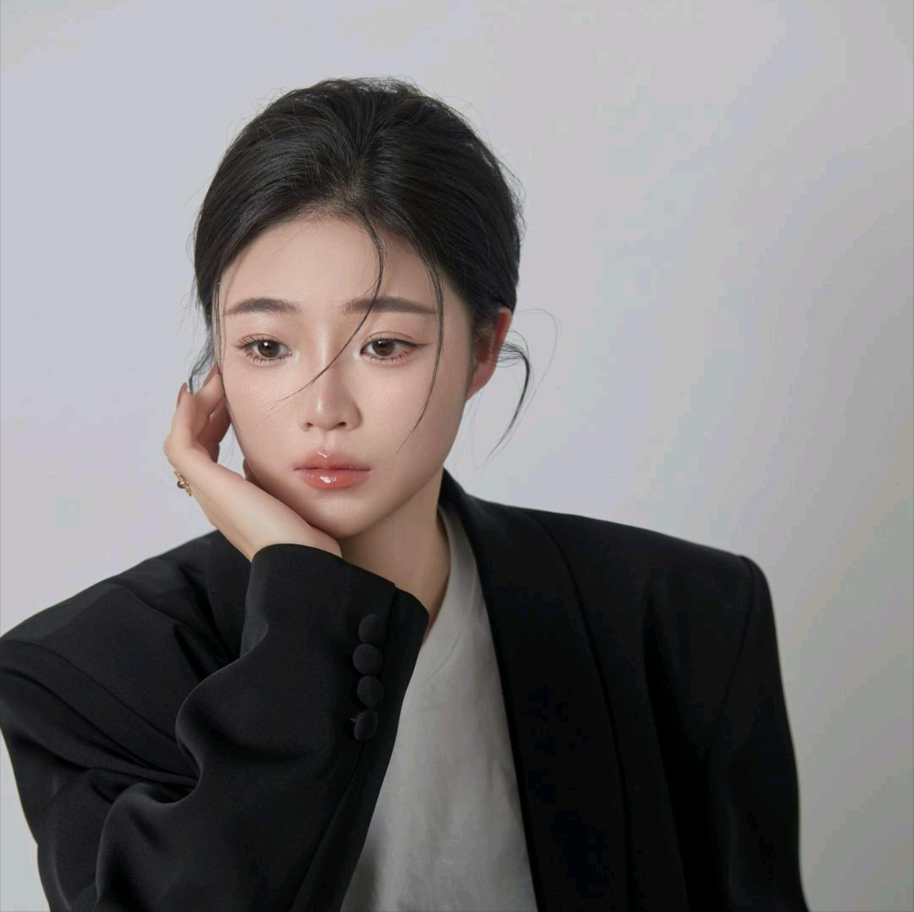 张七七7SEVEN CHEUNG