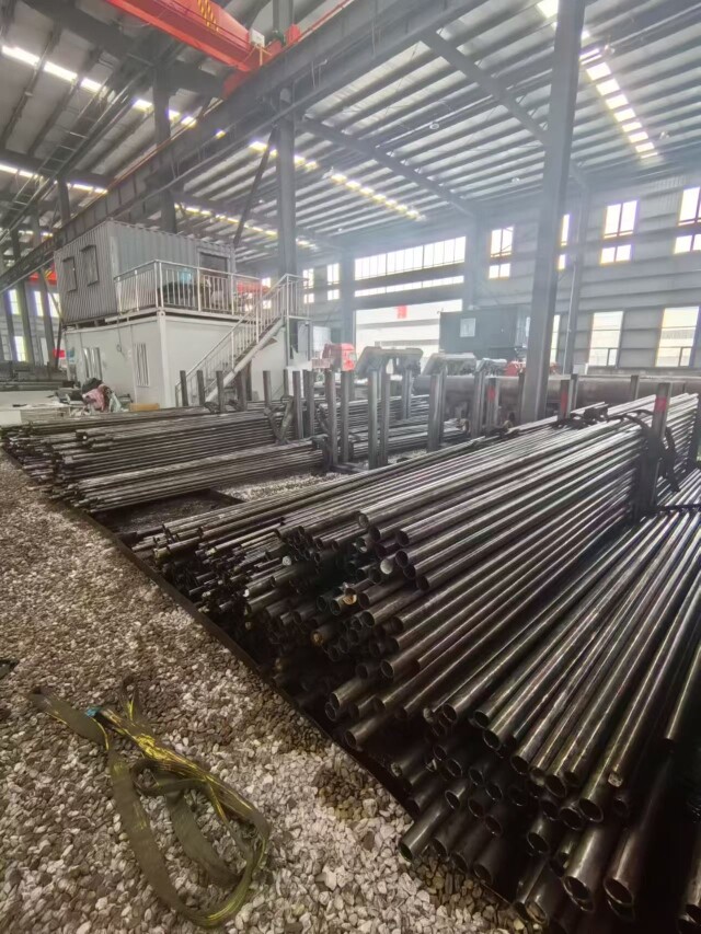 无缝管方矩管方圆六角钢厂家直销