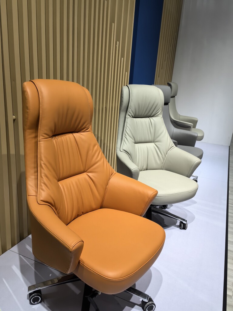 子龙办公家具 店铺LOGO