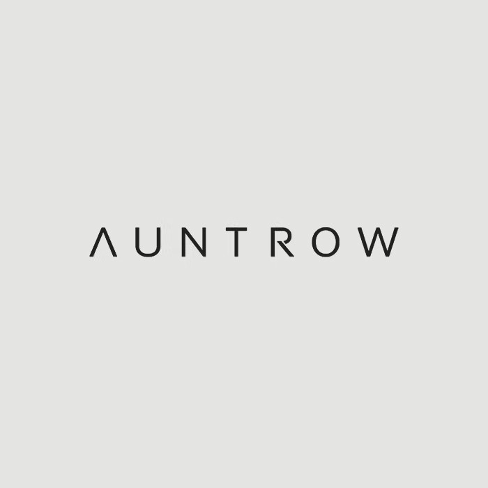 AUNTROW