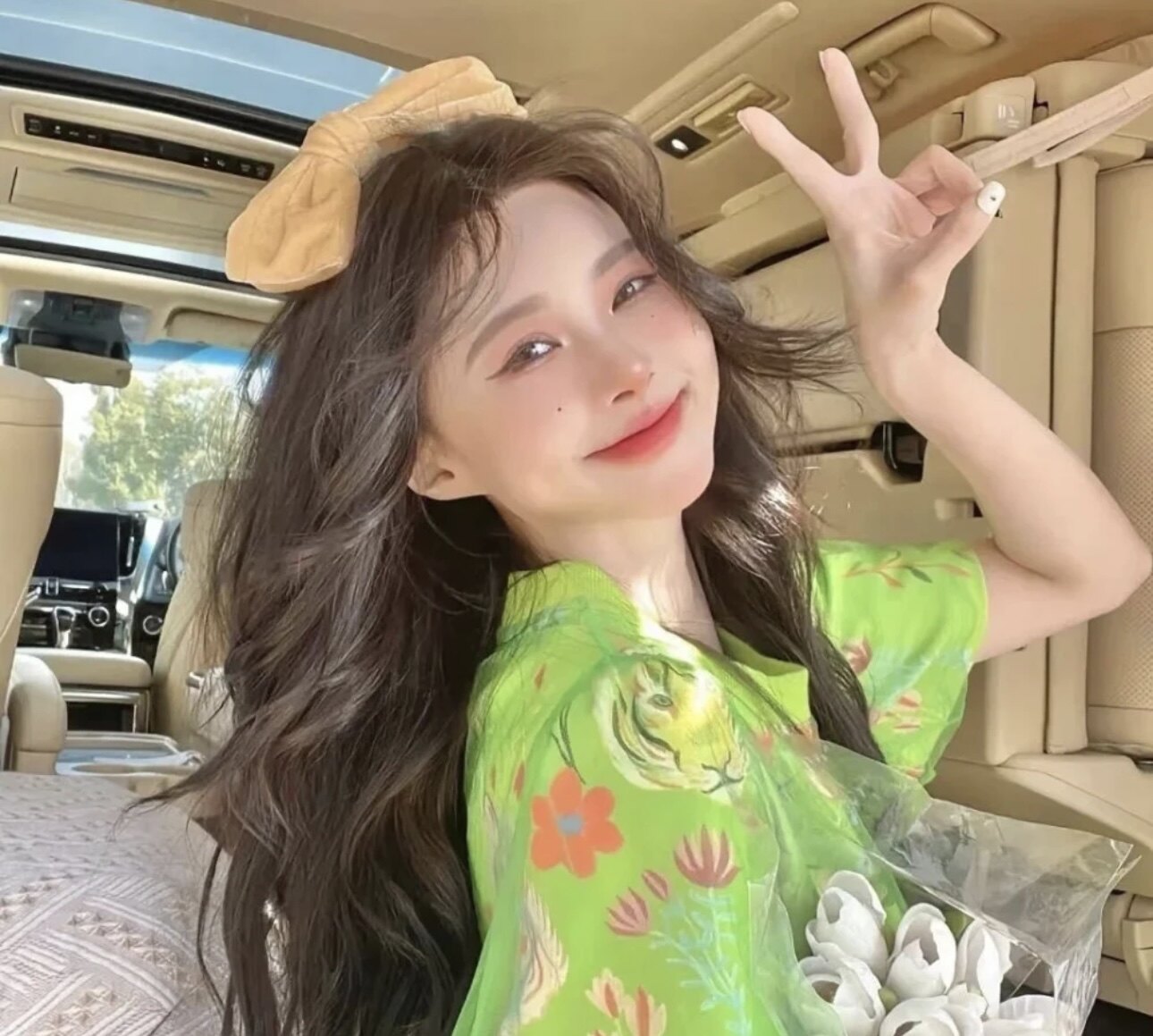 初见美颜