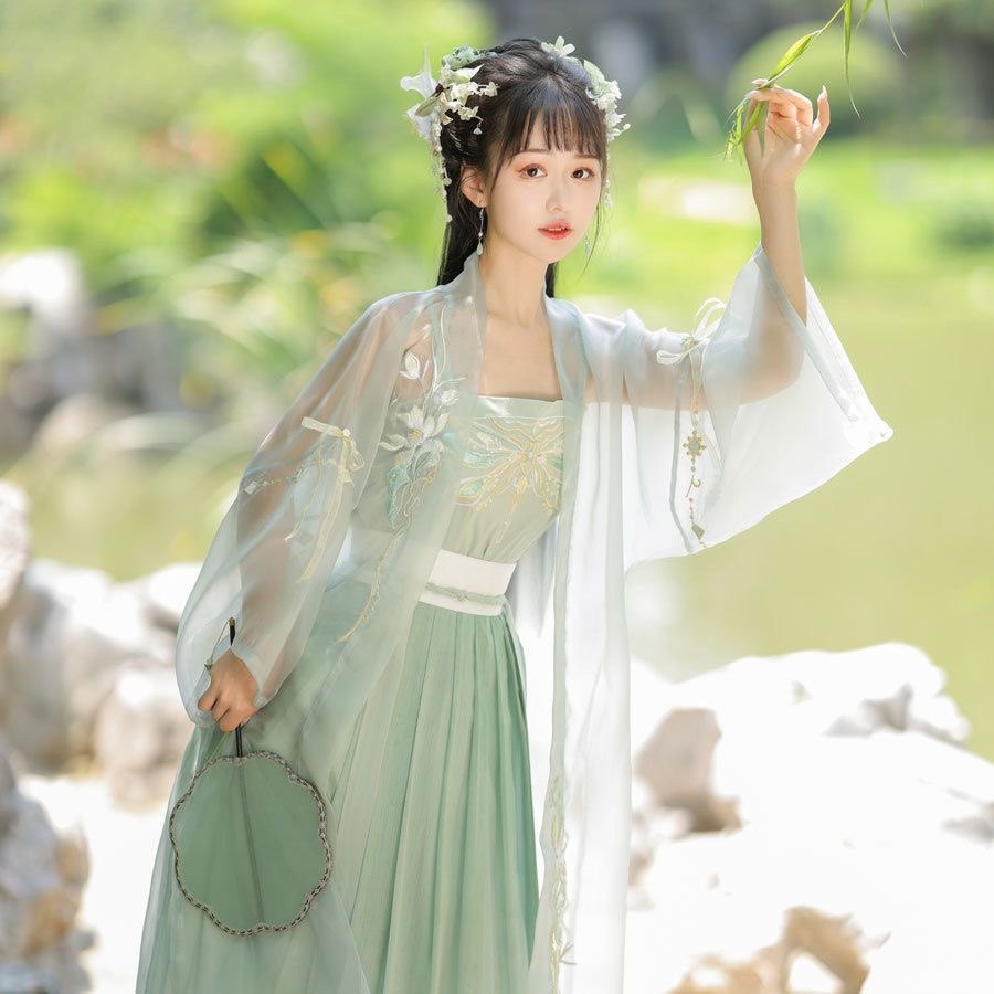 玉楼春汉服