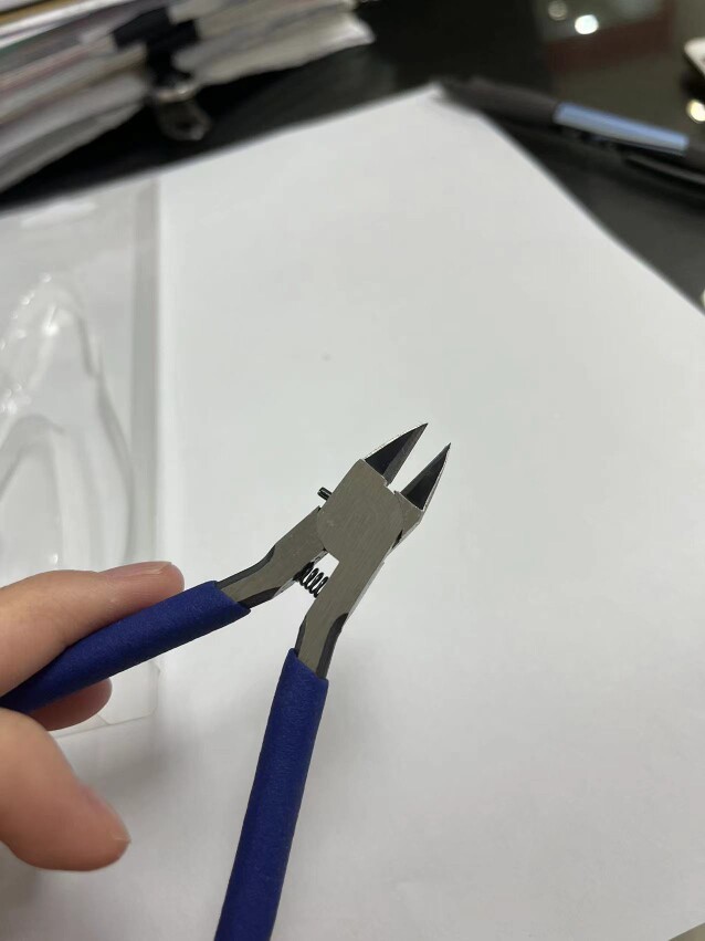 手动钳子工具店 店铺LOGO