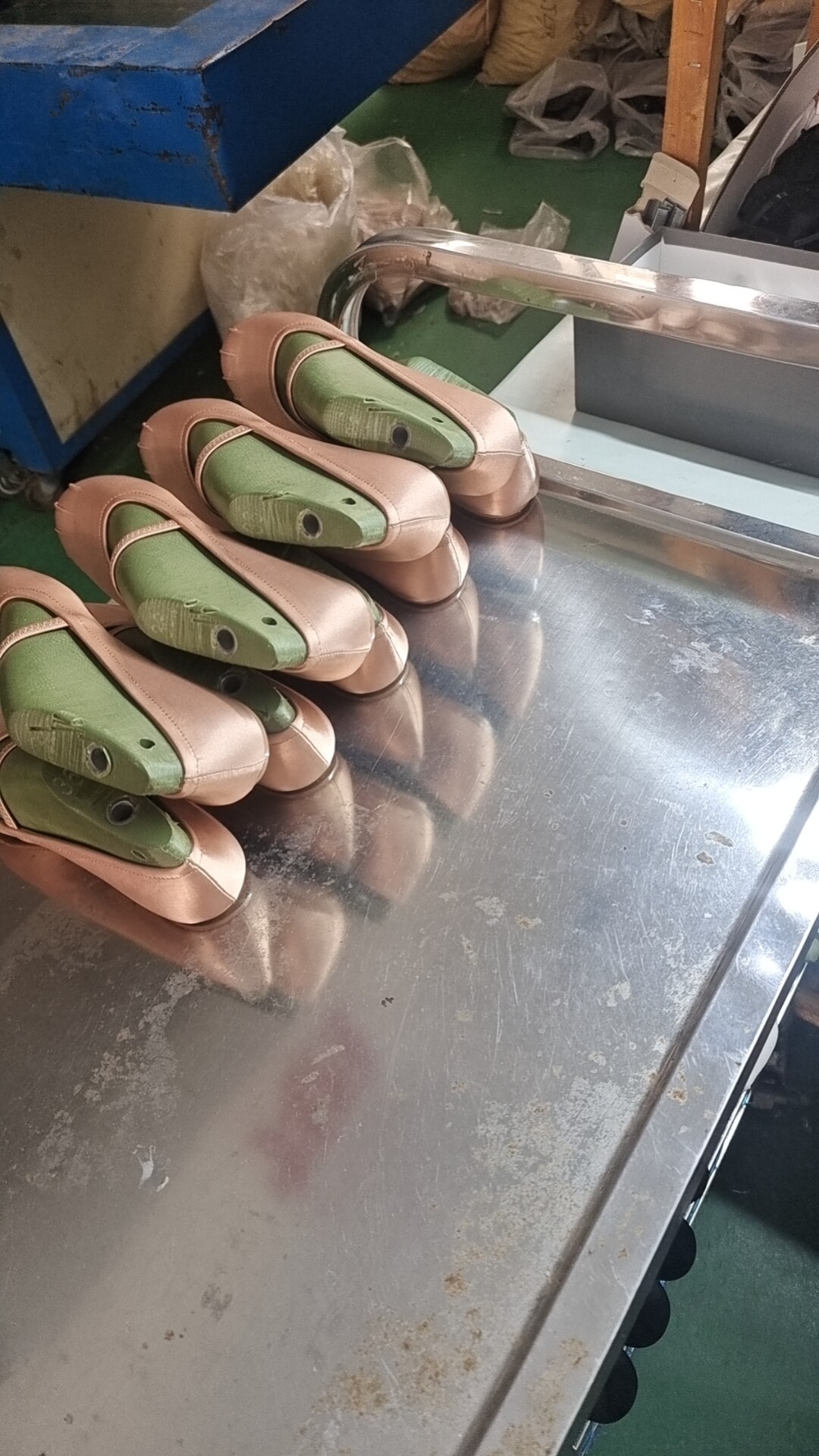 艾兰工厂女鞋